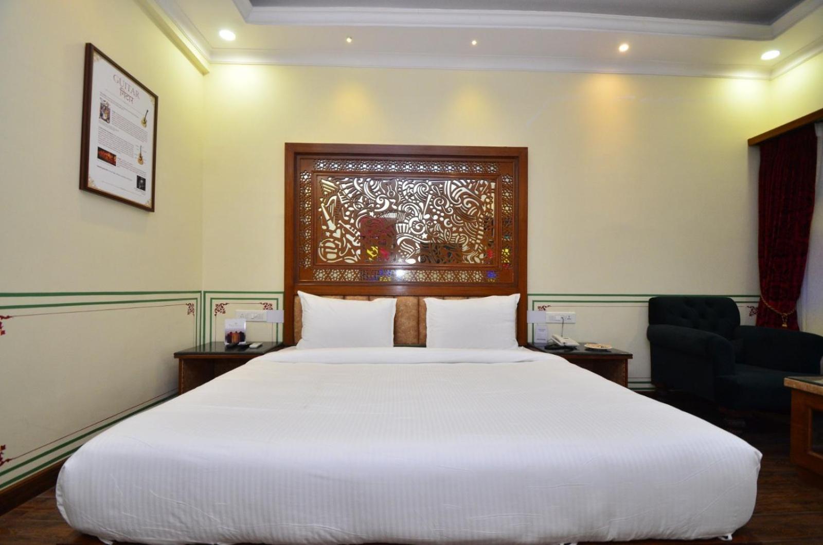 Hotel Aaram Mahal By Pachar Group Udaipur Exterior foto
