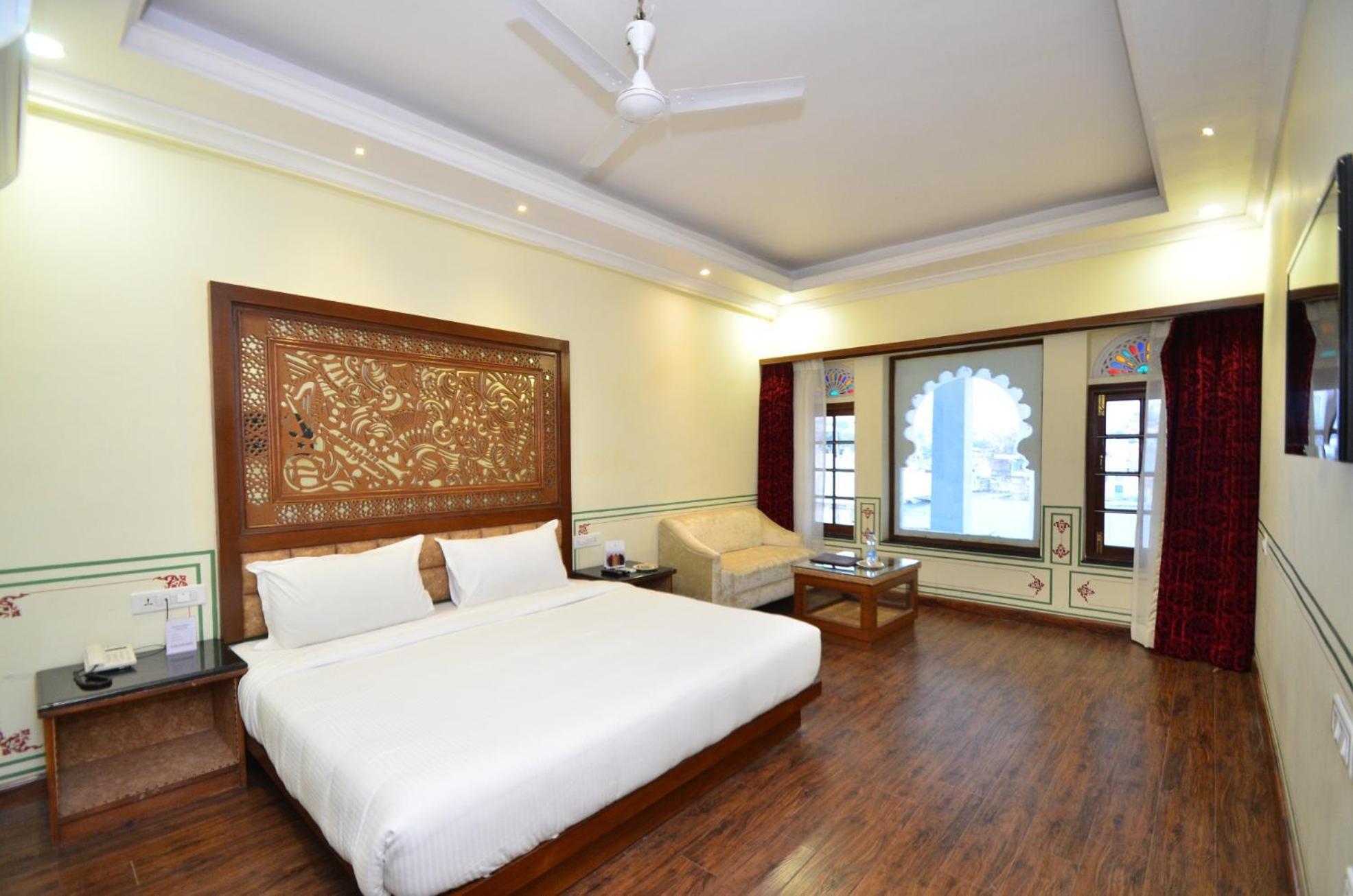 Hotel Aaram Mahal By Pachar Group Udaipur Exterior foto