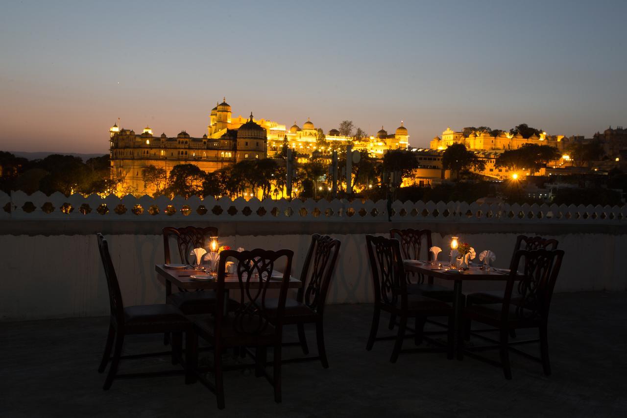 Hotel Aaram Mahal By Pachar Group Udaipur Exterior foto