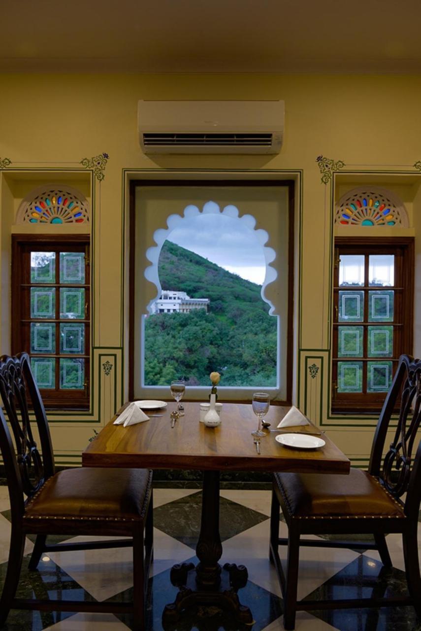 Hotel Aaram Mahal By Pachar Group Udaipur Exterior foto